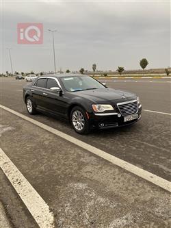 کرایسلەر 300